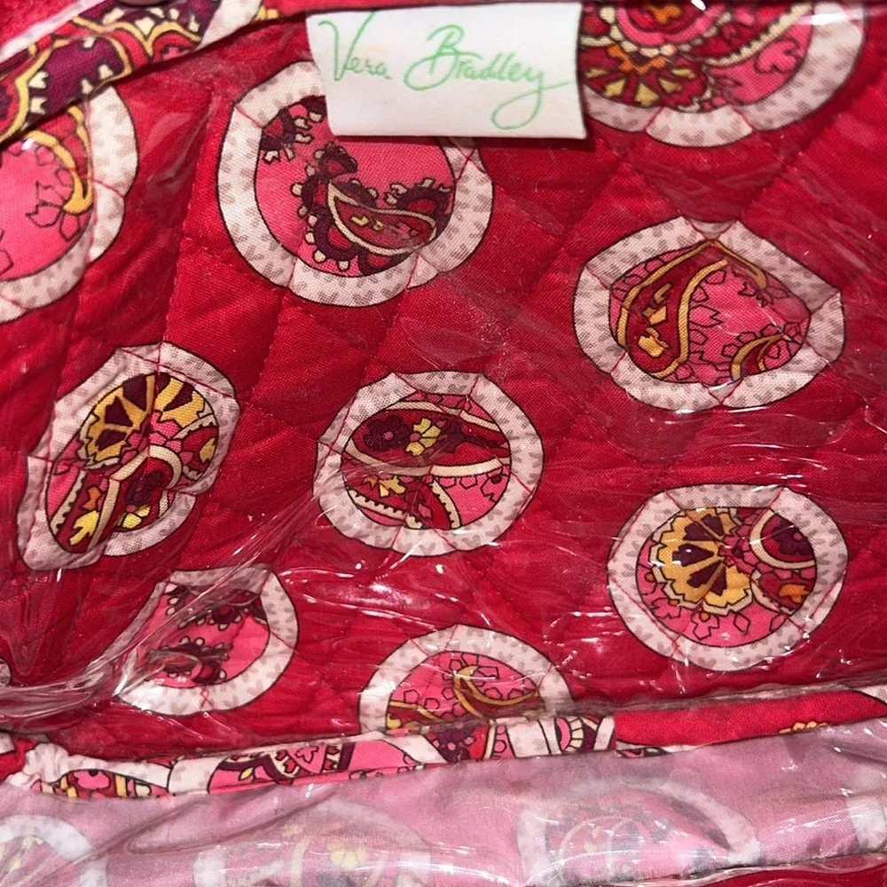 Vera Bradley retired red paisley hanging cosmetic bag and case - Picture 6 of 12